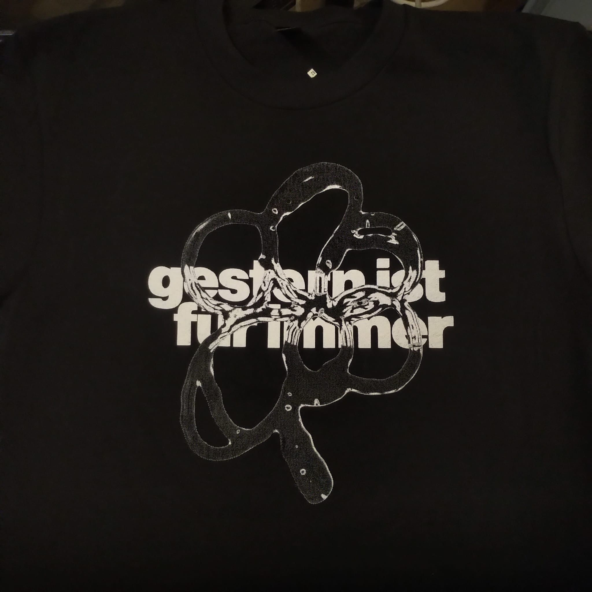 Thumbnail 2 von Tour Shirt 2024